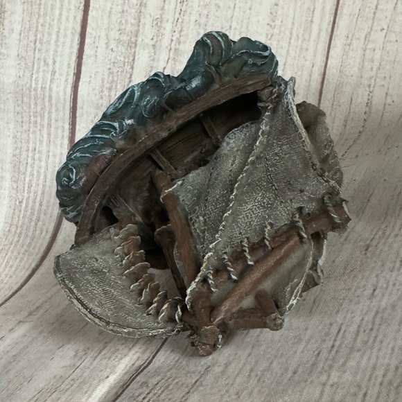 🐬 CLEARANCE ITEM: Nautical Ship Sail Ocean Vessel Figurine - Picture 5 of 12